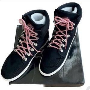 Pastry Riverside Dance Sneaker 7M Black/White